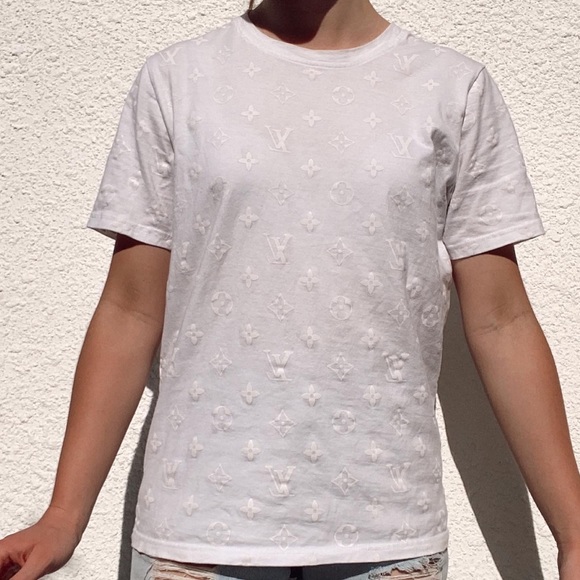 non authentic louis vuitton tshirt - Picture 4 of 8